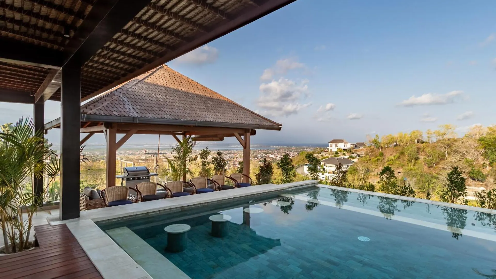 The Swan - Private Luxury Villa Suites 1, 2 & 3 Ungasan