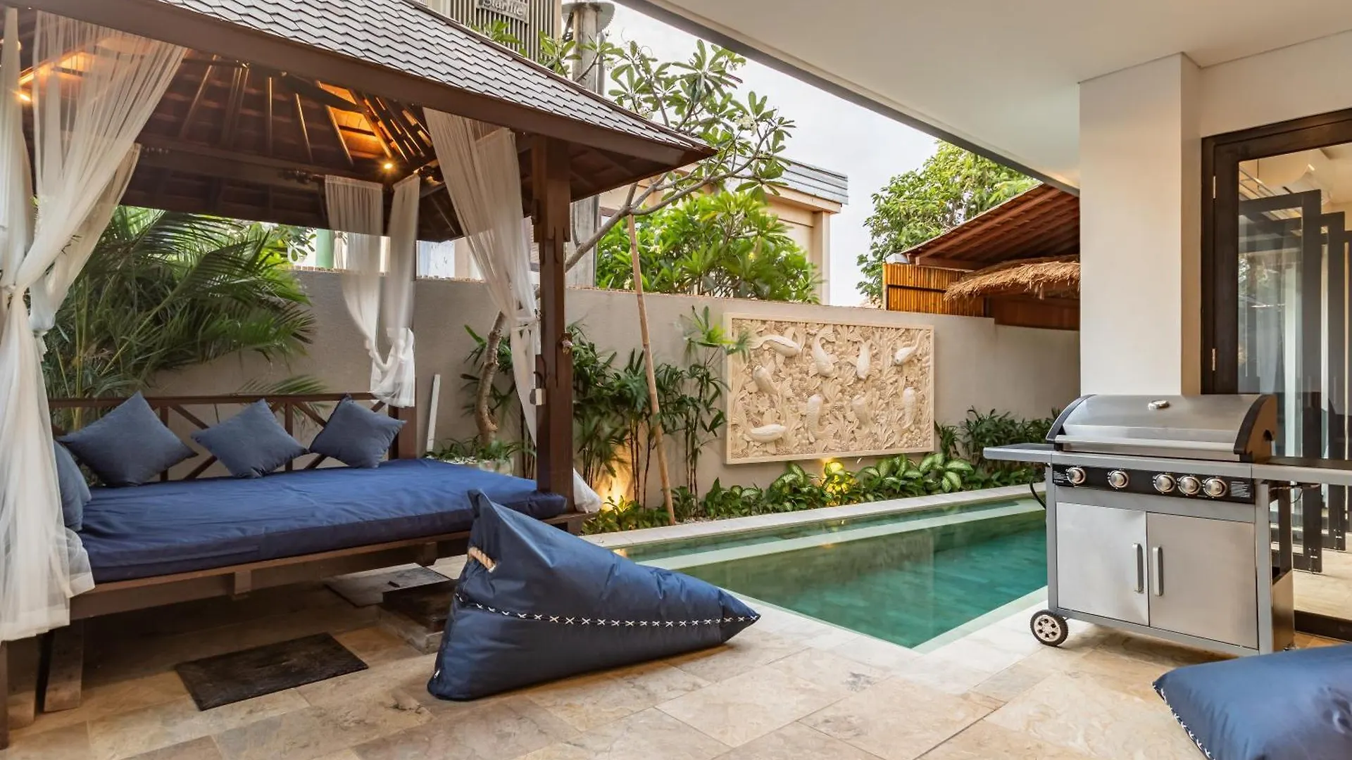 The Swan - Private Luxury Villa Suites 1, 2 & 3 Ungasan