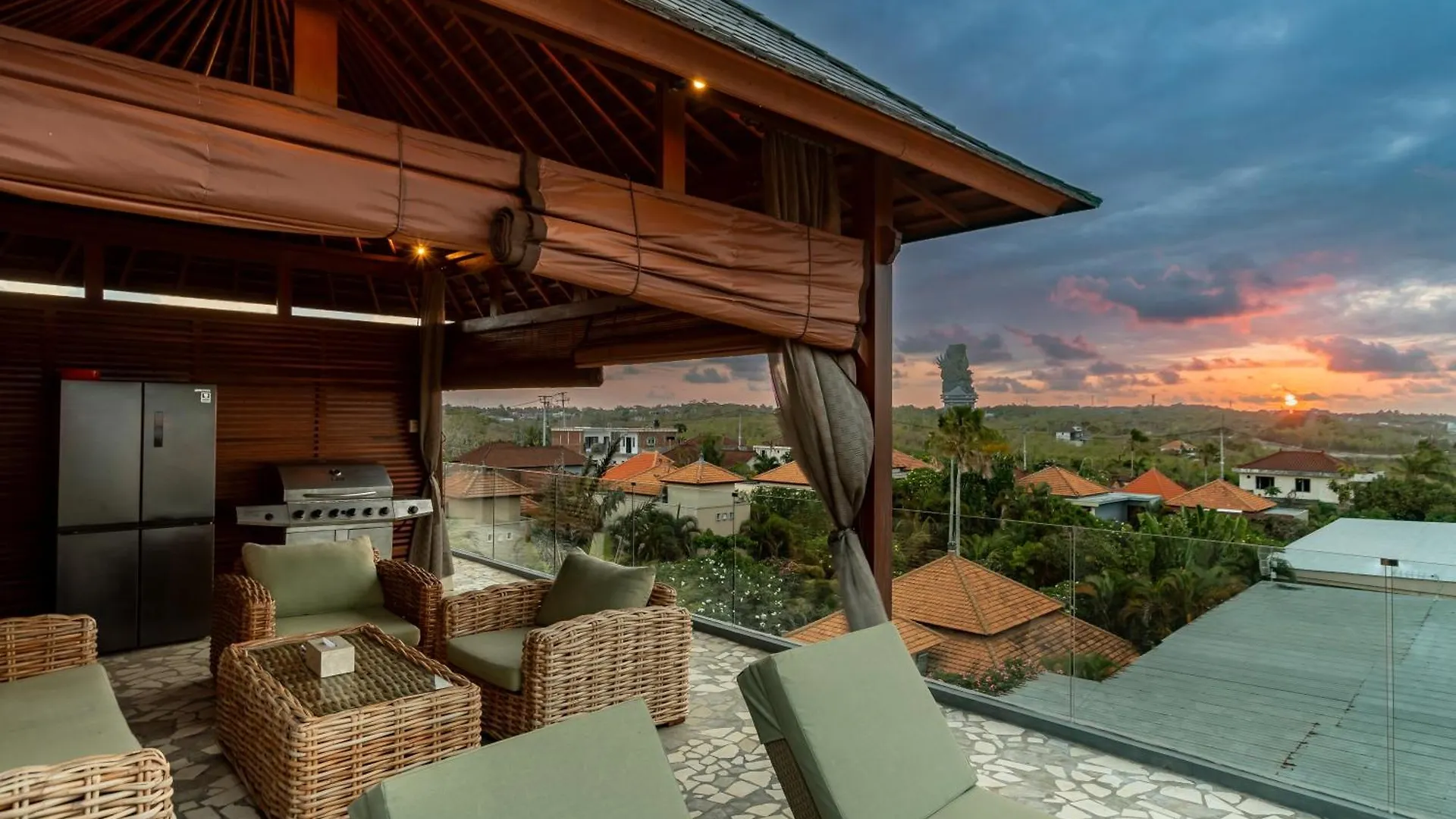 The Swan - Private Luxury Villa Suites 1, 2 & 3 Ungasan