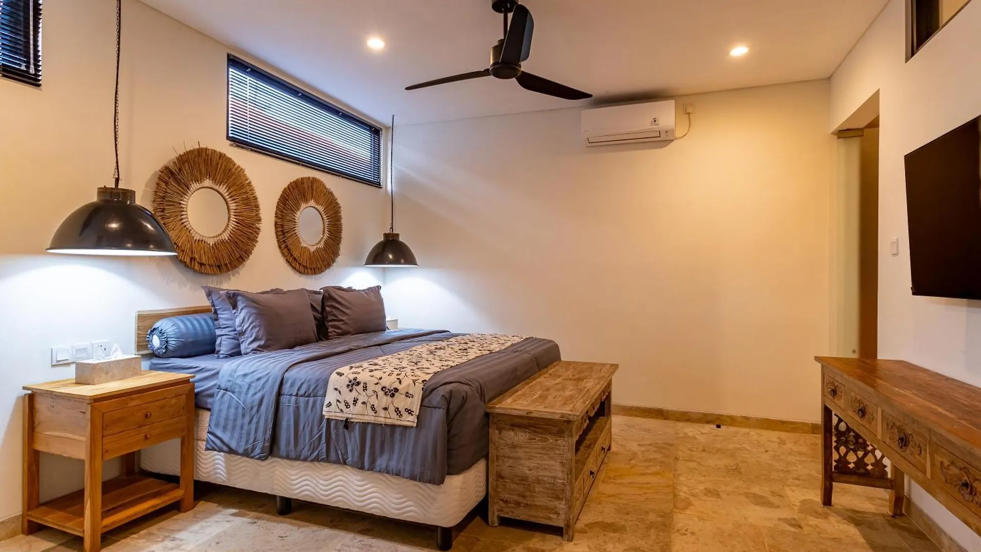 The Swan - Private Luxury Villa Suites 1, 2 & 3 Ungasan  Indonesia