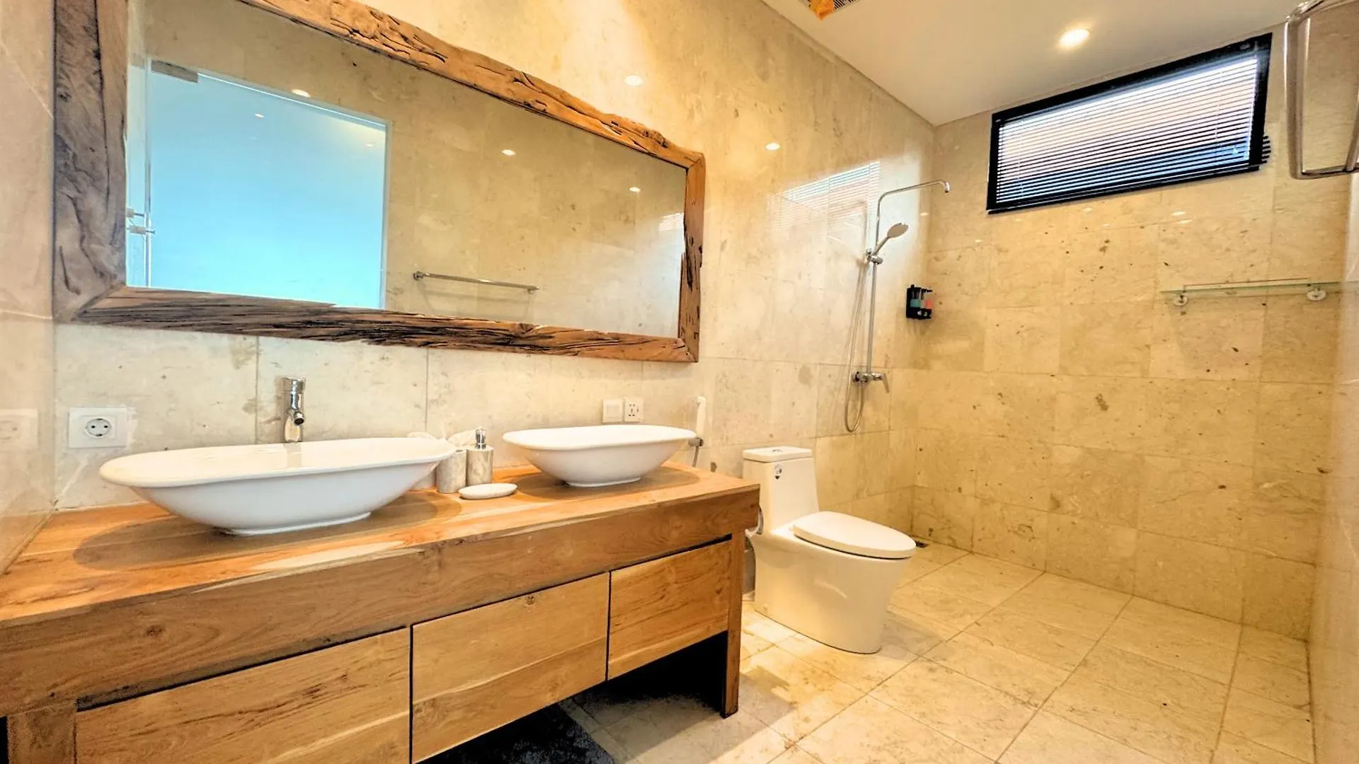 The Swan - Private Luxury Villa Suites 1, 2 & 3 Ungasan