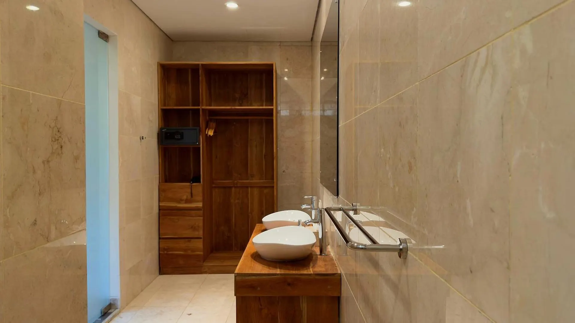 The Swan - Private Luxury Villa Suites 1, 2 & 3 Ungasan  0*, Ungasan (Bali) Indonesia