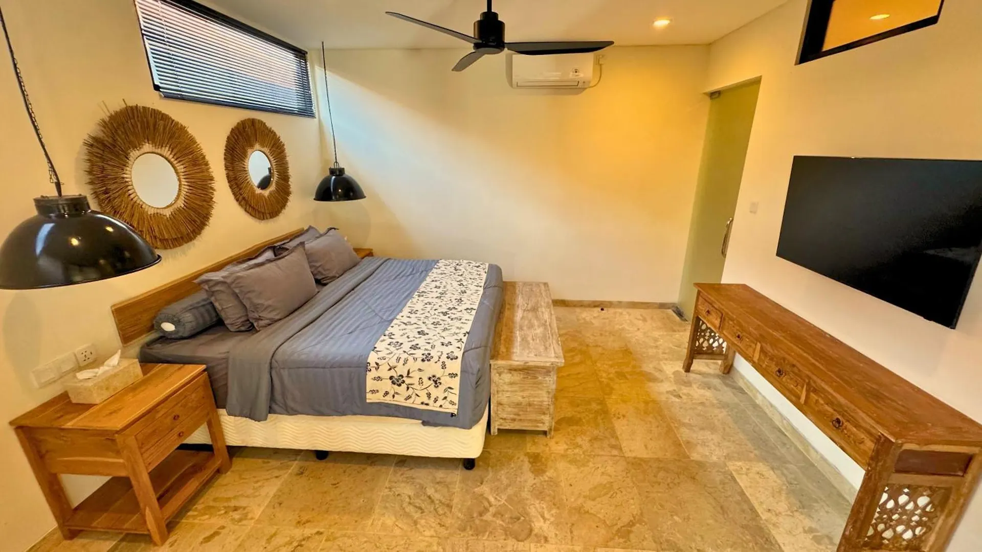The Swan - Private Luxury Villa Suites 1, 2 & 3 Ungasan