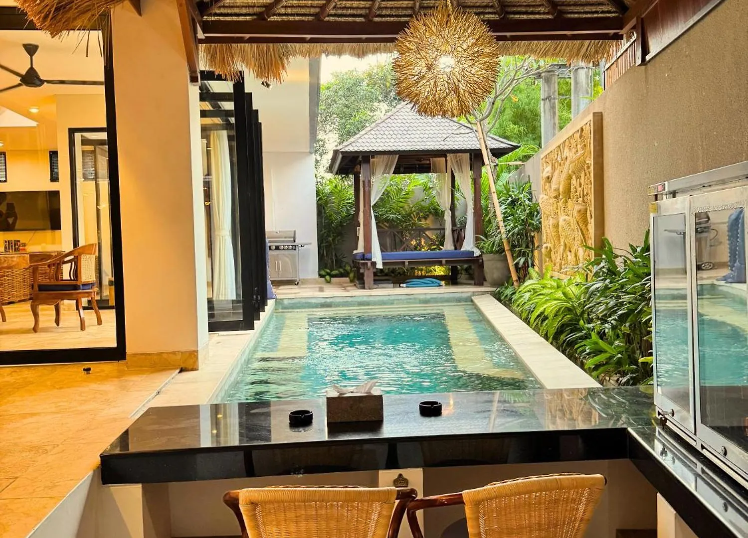 The Swan - Private Luxury Villa Suites 1, 2 & 3 Ungasan